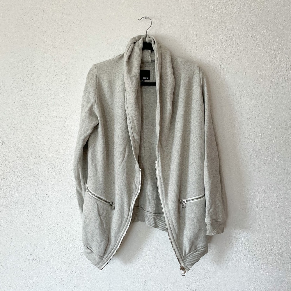 ARITZIA Wilfred Rousseau Zip Sweatshirt